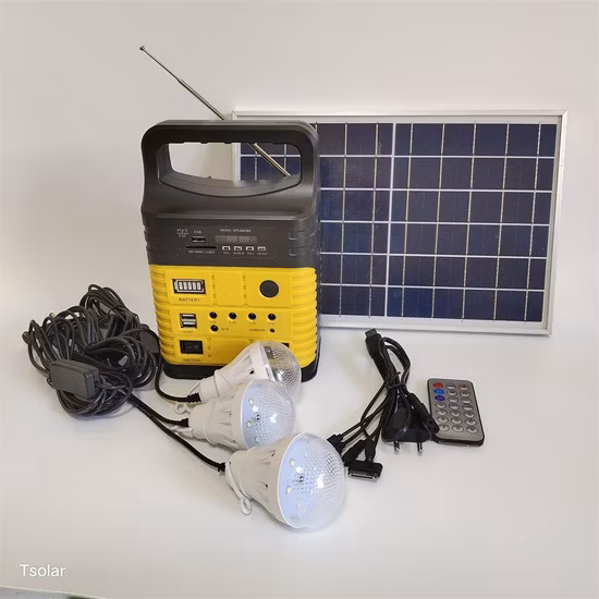 Radio con sistema domestico ad energia solare